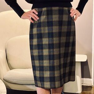 Pendleton? Vintage 50s-60s woven plaid straight skirt size 6
